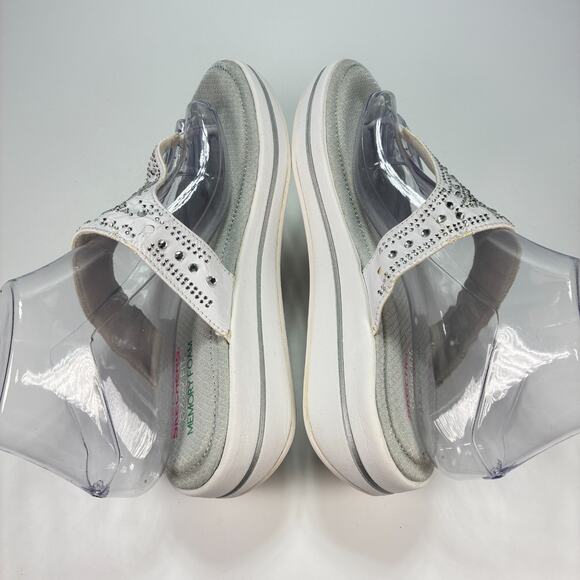 Skechers Gray Rhinestone Platform Thong Slip On Comfort Sandals Women's Size 8 - Picture 7 of 11